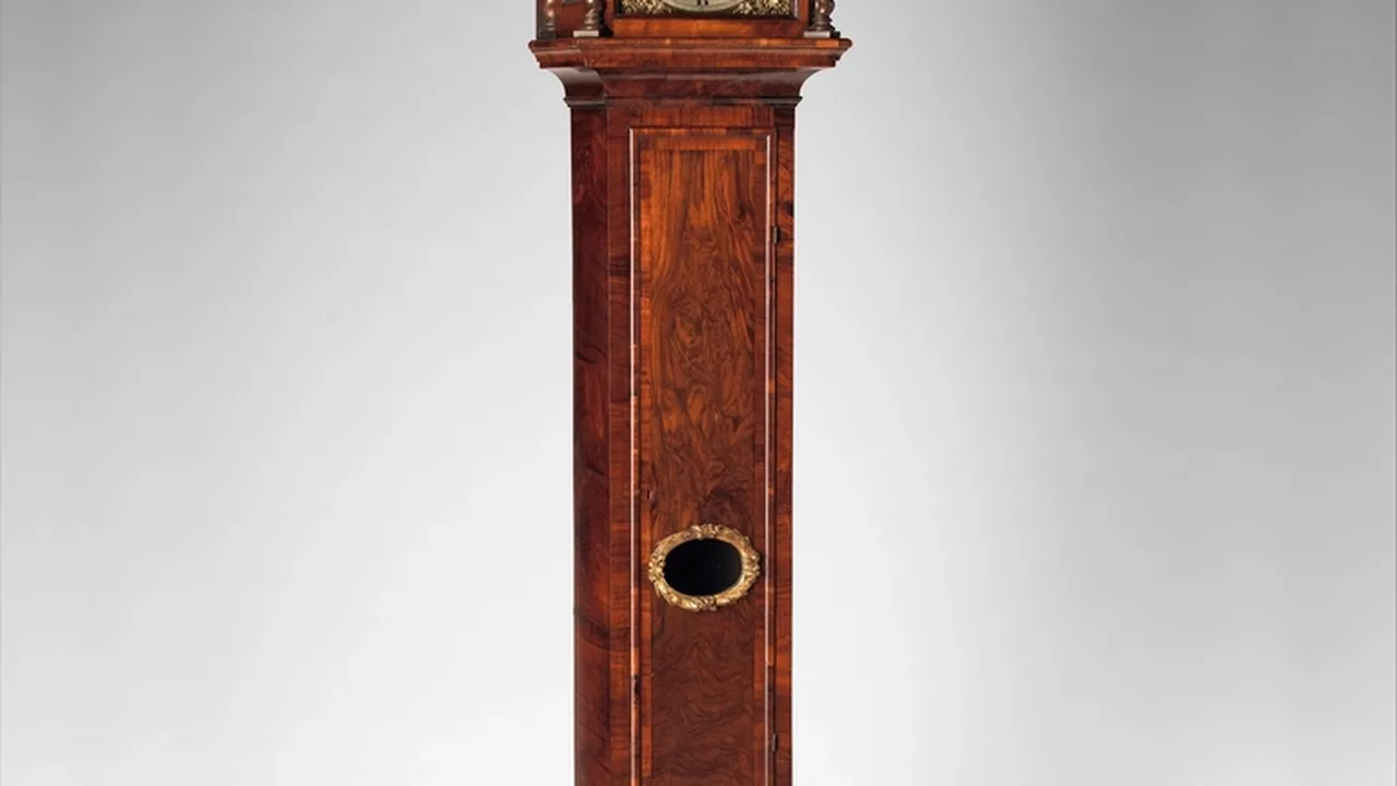 A clock and calendar representing change over time