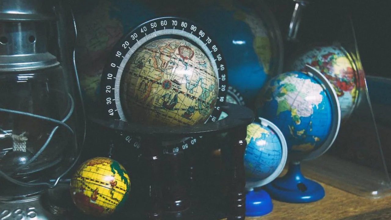 Clocks showing different international time zones