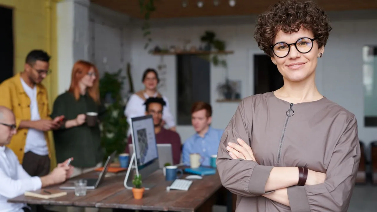 A marketing team comparing the different types of digital marketing on a shared screen