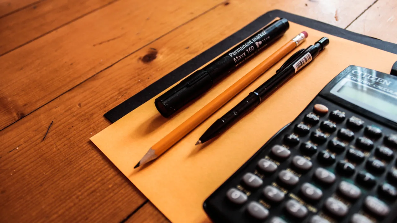 Working through statistical calculations with a calculator